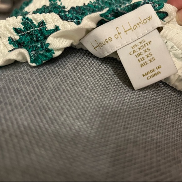 House of Harlow 1960 2 Piece Skirt Set - Picture 11 of 11